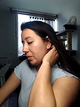 Snapshot of sweetie__annieee chatting on September 2025 09:58:02 PM sweetie  annieee online show from September 2025 09:58:02 PM