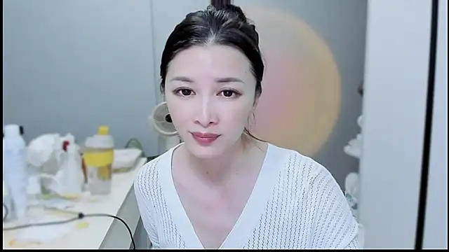 A dabo online show from October 2025 02:19:01 PM