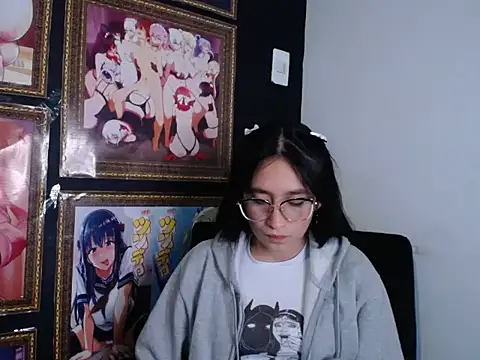 Arielle lov online show from February 2025 09:56:02 AM