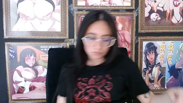 Arielle lov online show from March 2025 02:45:01 PM