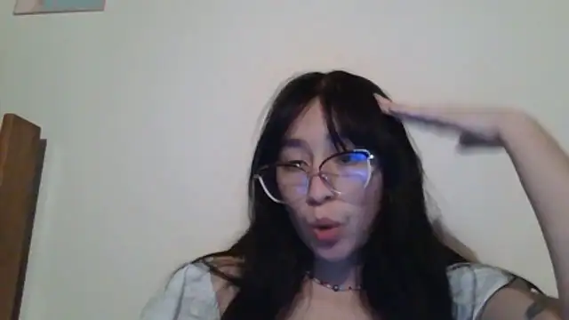 Arielle lov online show from January 2026 12:26:02 AM