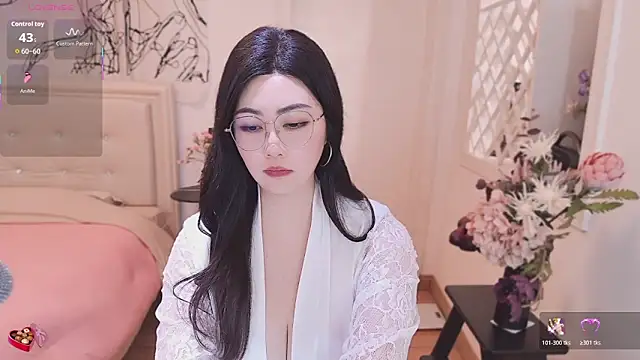 Tingdie online show from November 2025 02:45:02 AM