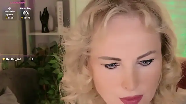 Snapshot of Sandra_Kind chatting on July 2026 05:35:02 AM Sandra Kind online show from July 2026 05:35:02 AM
