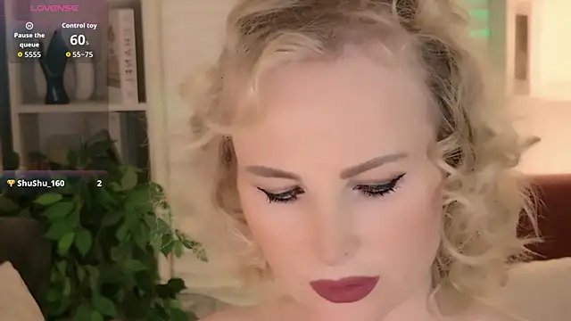 Snapshot of Sandra_Kind chatting on July 2026 05:33:01 AM Sandra Kind online show from July 2026 05:33:01 AM