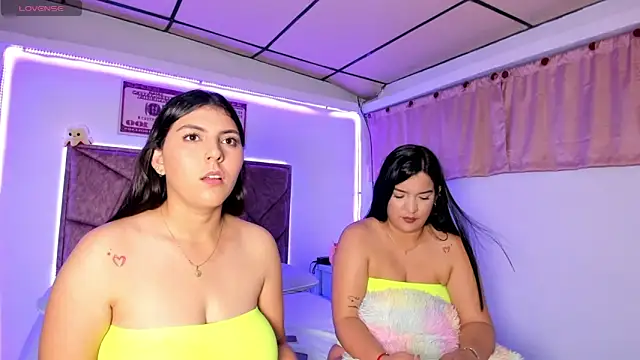 Snapshot of Cristal_Smith20 chatting on December 2025 12:49:02 AM Cristal Smith20 online show from December 2025 12:49:02 AM