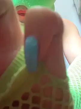 Snapshot of NatashaRex chatting on September 2025 04:18:02 PM NatashaRex online show from September 2025 04:18:02 PM