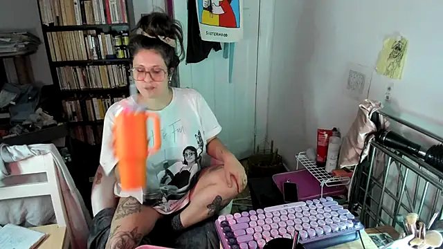 Rosiee69  online show from November 2025 12:35:02 AM