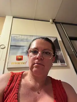 Conejta online show from July 2026 10:35:01 PM