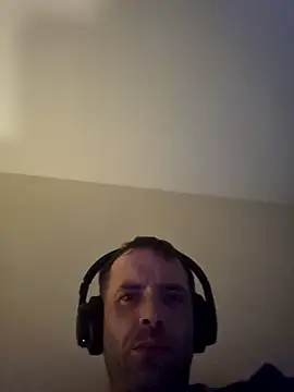 Nidge251 online show from September 2025 05:20:02 AM