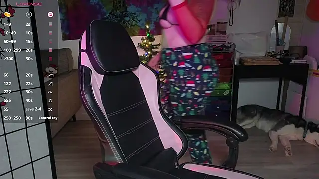 Snickerdoodles69 online show from November 2025 04:46:02 AM