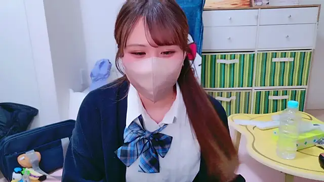 noa chi online show from March 2025 01:18:02 PM