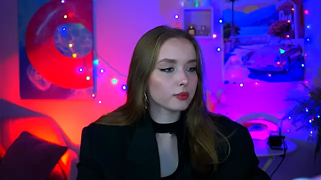 Snapshot of JenniferGraces chatting on October 2025 01:14:01 PM JenniferGraces online show from October 2025 01:14:01 PM