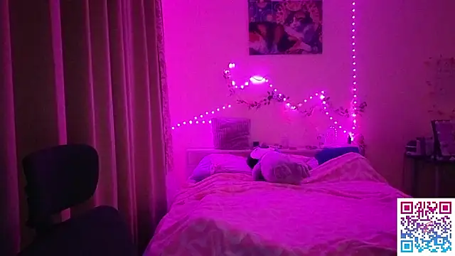 boozekirs  online show from February 2026 02:27:01 AM