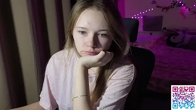 boozekirs  online show from February 2026 02:40:01 AM