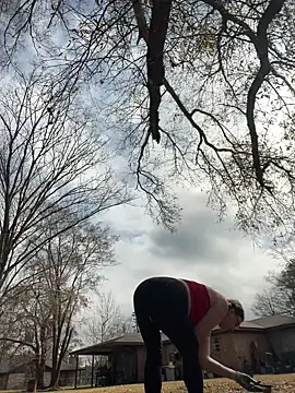 HTXBELLE online show from February 2026 06:22:01 PM