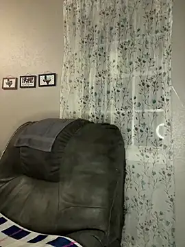 HTXBELLE online show from February 2026 06:32:02 AM