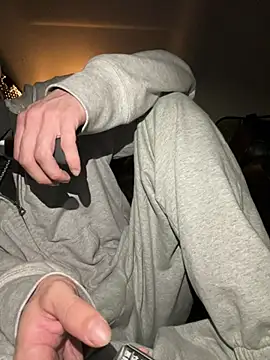 chiba chan online show from March 2025 12:00:01 PM