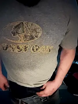 Cummaker69 online show from December 2025 04:43:01 AM