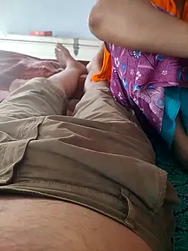 indian couple4 online show from April 2026 07:01:01 AM