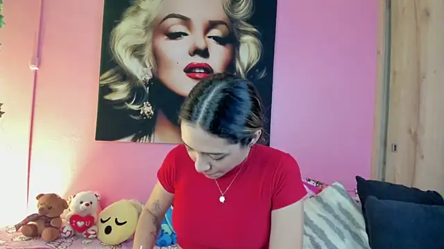 TANIA 06 online show from July 2026 01:04:02 PM