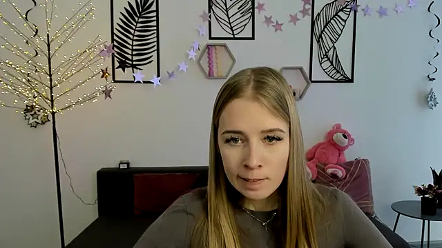 AnnNorriss online show from February 2025 11:22:02 AM