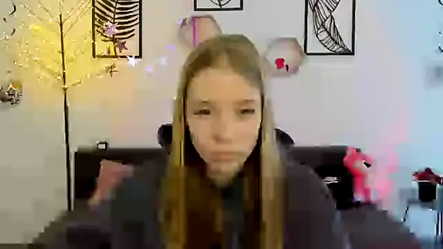 AnnNorriss online show from February 2025 01:41:01 PM