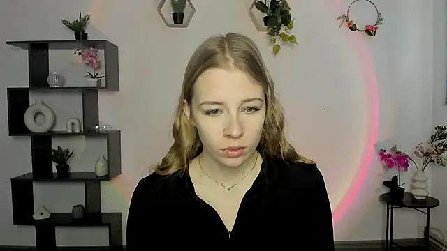 AnnNorriss online show from March 2025 06:37:02 AM