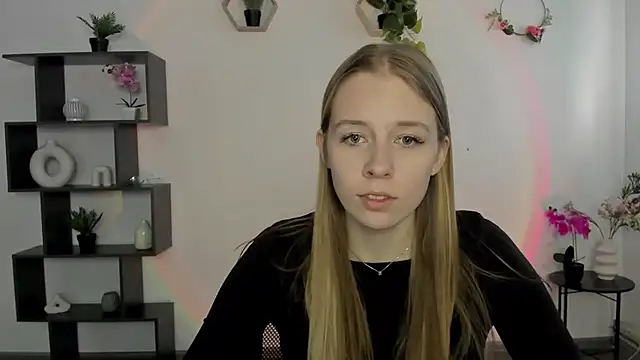 AnnNorriss online show from March 2025 01:57:02 PM