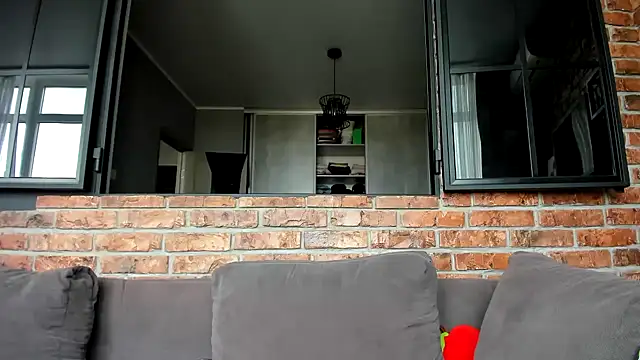 AnnNorriss online show from September 2025 01:05:02 PM