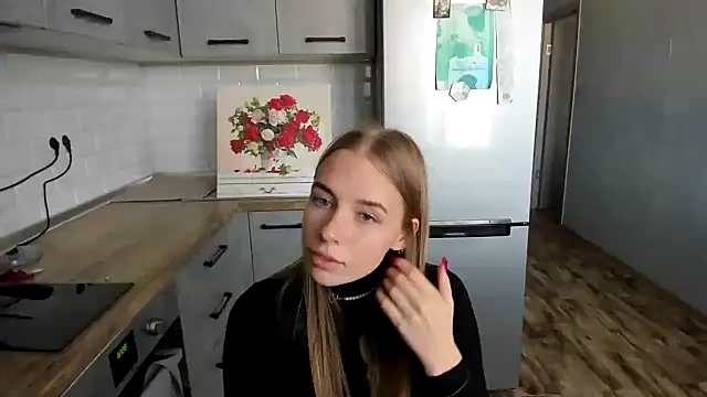 AnnNorriss online show from October 2025 12:38:01 PM