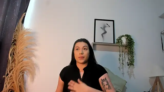 emily-777 online show from November 2025 06:41:02 PM