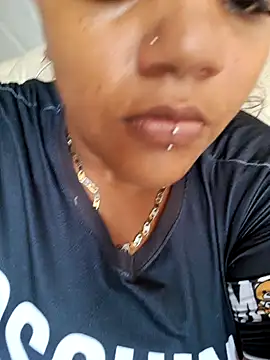 Snapshot of Busty_Jessie chatting on November 2025 08:33:02 PM Busty Jessie online show from November 2025 08:33:02 PM