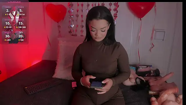 sasha riverss online show from February 2026 07:20:01 PM