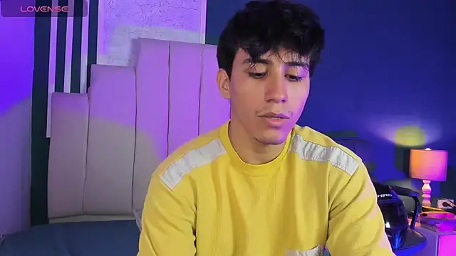 Allex Cano online show from November 2025 11:16:02 AM