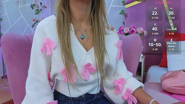 EmmyCortez online show from November 2025 11:42:01 AM