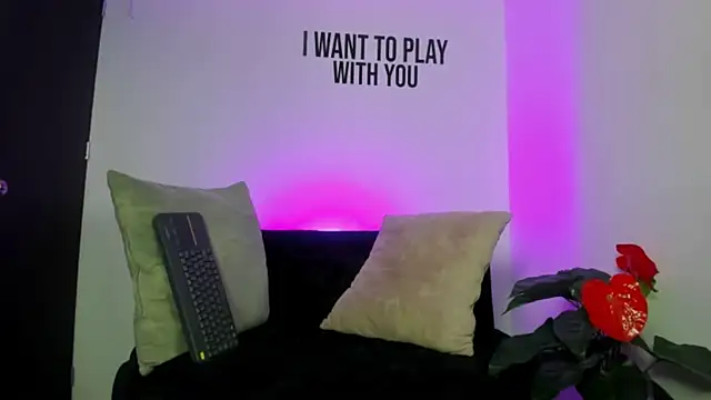 Zamira Taylor online show from February 2025 07:14:01 PM