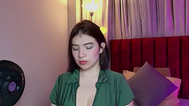 Zamira Taylor online show from March 2026 01:42:01 AM