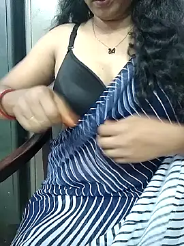 Snapshot of suthas99 chatting on October 2025 05:52:01 AM suthas99 online show from October 2025 05:52:01 AM