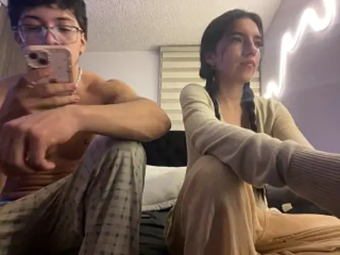 DesireLuxe online show from February 2026 08:54:01 AM