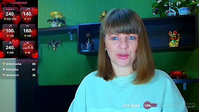 Snapshot of VeronikawGold chatting on November 2025 10:43:01 PM VeronikawGold online show from November 2025 10:43:01 PM