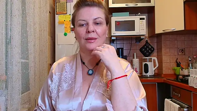 VeronikawGold online show from June 2026 06:14:01 PM