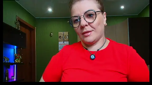 VeronikawGold online show from July 2026 06:36:01 PM