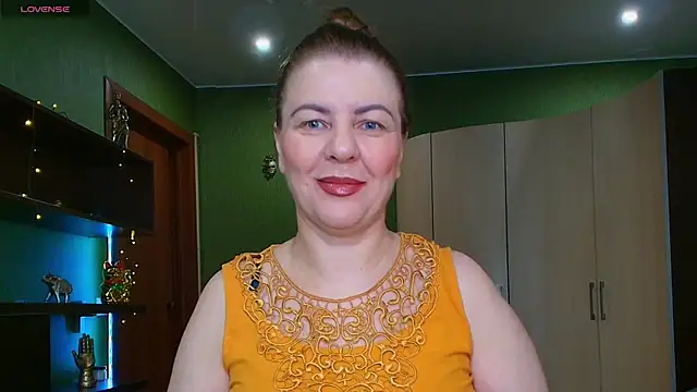 VeronikawGold online show from July 2026 09:06:02 PM