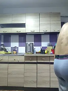 Snapshot of andreiiiii2025 chatting on September 2025 12:29:01 PM andreiiiii2025 online show from September 2025 12:29:01 PM