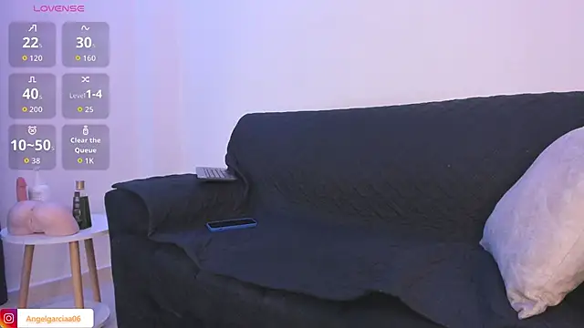 Snapshot of Angelgarcia_ chatting on October 2025 10:52:01 PM Angelgarcia online show from October 2025 10:52:01 PM