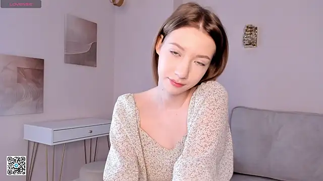 SunnivaCovil online show from February 2025 11:14:02 AM