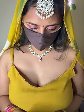 Dishasarmaa05 online show from February 2026 04:22:02 PM