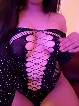 Snapshot of Barby19 chatting on October 2025 04:06:02 PM Barby19 online show from October 2025 04:06:02 PM