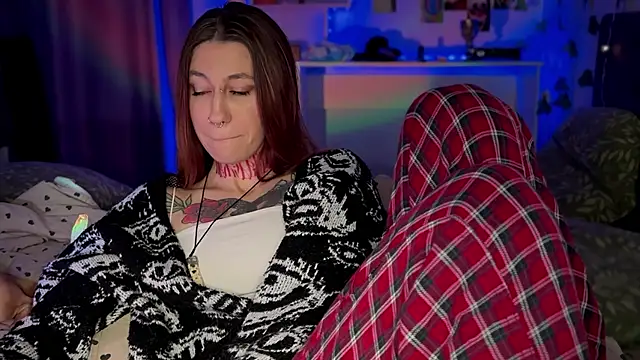 Dita Redrum online show from November 2025 01:44:02 PM