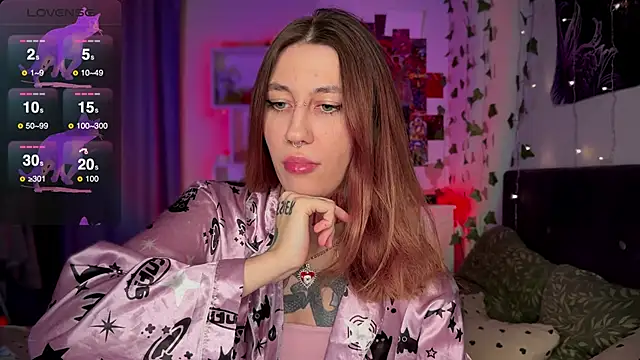 Dita Redrum online show from November 2025 02:22:01 AM